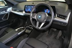 2024 BMW iX1 eDrive20 xLine