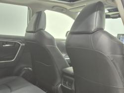 2021 Toyota RAV4 Cruiser AXAH52R White