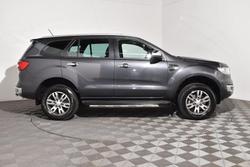 2017 Ford Everest Titanium