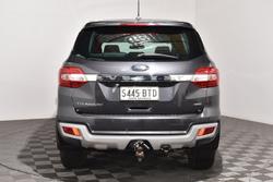 2017 Ford Everest Titanium