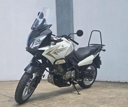 2010 Suzuki V-Strom 650 ABS (DL650A) V-Strom White