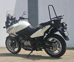 2010 Suzuki V-Strom 650 ABS (DL650A) V-Strom White