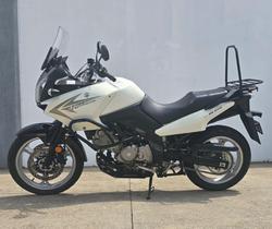 2010 Suzuki V-Strom 650 ABS (DL650A) V-Strom White