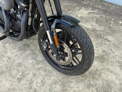 2018 HARLEY-DAVIDSON XL1200CX ROADSTER SOLID Silver