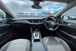 2018 Holden Commodore LT