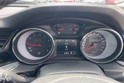 2018 Holden Commodore LT