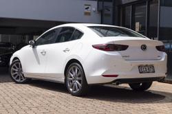 2019 Mazda 3 G20 Evolve