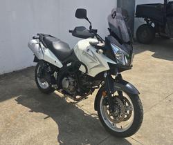 2009 Suzuki V-Strom 650 ABS (DL650A) V-Strom White