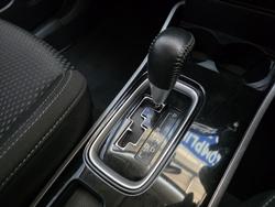 2019 Mitsubishi Outlander ES