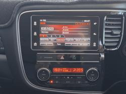 2019 Mitsubishi Outlander ES