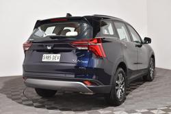 2024 Mahindra XUV700 AX7L