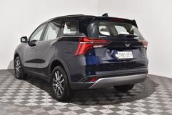 2024 Mahindra XUV700 AX7L