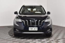 2024 Mahindra XUV700 AX7L