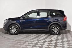 2024 Mahindra XUV700 AX7L