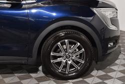 2024 Mahindra XUV700 AX7L