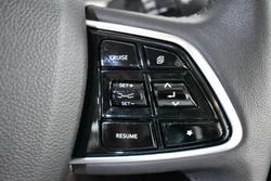 2024 Mahindra XUV700 AX7L