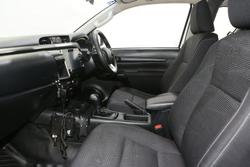 2021 Toyota Hilux SR