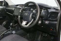 2021 Toyota Hilux SR