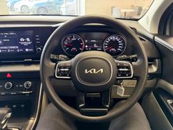 2022 Kia Carnival S