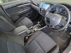 2018 Mitsubishi Outlander ES ADAS