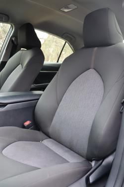 2019 Toyota Camry Ascent