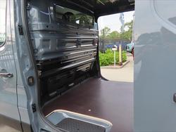 2025 Renault Trafic Premium