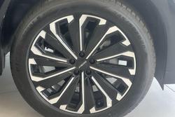 2025 Jaecoo J8 Track