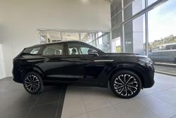 2025 Jaecoo J8 Track