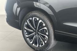 2025 Jaecoo J8 Track