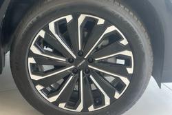 2025 Jaecoo J8 Track