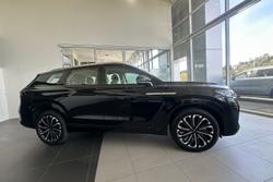 2025 Jaecoo J8 Track