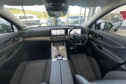 2025 Jaecoo J8 Track