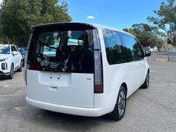 2022 Hyundai STARIA