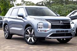 2025 Mitsubishi Outlander Aspire