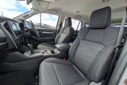 2021 Isuzu MU-X LS-M