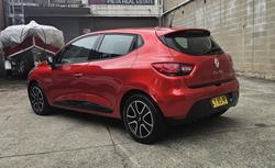 2015 Renault Clio Expression IV B98 Flame Red