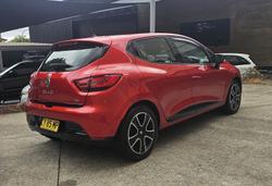 2015 Renault Clio Expression IV B98 Flame Red