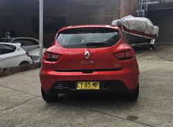 2015 Renault Clio Expression IV B98 Flame Red