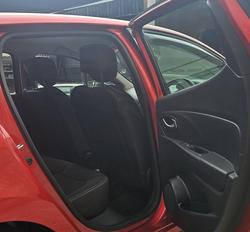 2015 Renault Clio Expression IV B98 Flame Red