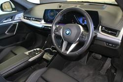 2024 BMW iX1 eDrive20 xLine