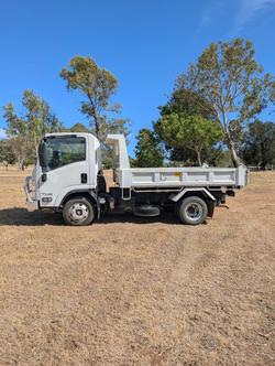2017 Isuzu N Series NPR 45/55-155