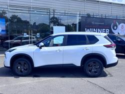 2026 Nissan X-TRAIL ST-L T33 MY26 4X4 On Demand Everest White