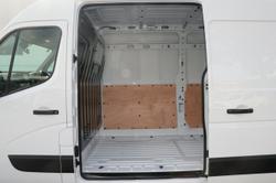 2025 Renault Master Pro 110kW