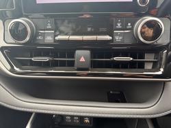 2023 Toyota Kluger GX