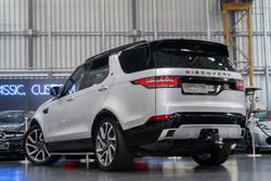 2017 Land Rover Discovery TD6 HSE Series 5 MY18 4X4 Dual Range Silicon Silver