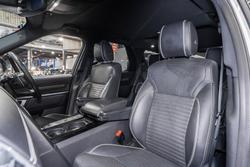 2017 Land Rover Discovery TD6 HSE Series 5 MY18 4X4 Dual Range Silicon Silver