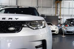 2017 Land Rover Discovery TD6 HSE Series 5 MY18 4X4 Dual Range Silicon Silver