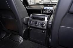 2017 Land Rover Discovery TD6 HSE Series 5 MY18 4X4 Dual Range Silicon Silver