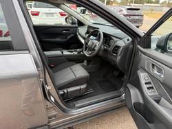 2026 Nissan X-TRAIL ST