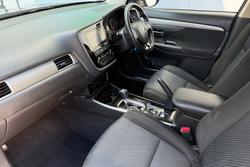 2017 Mitsubishi Outlander LS